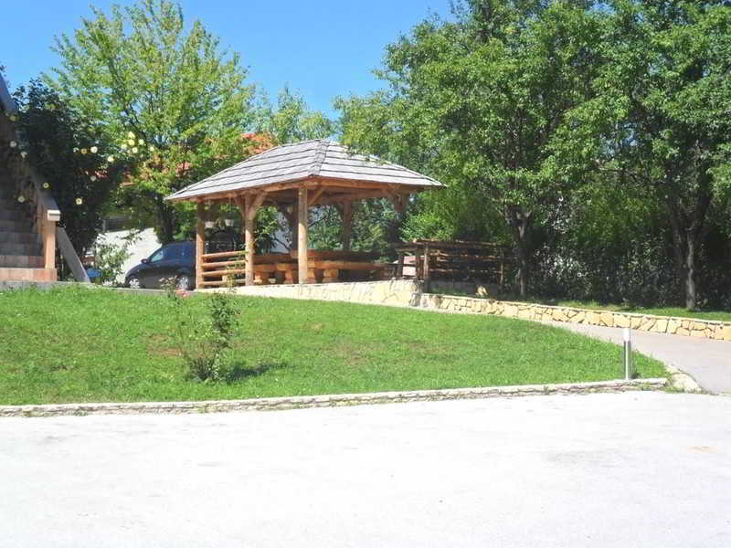 Guesthouse Sara Grabovac  Exterior foto